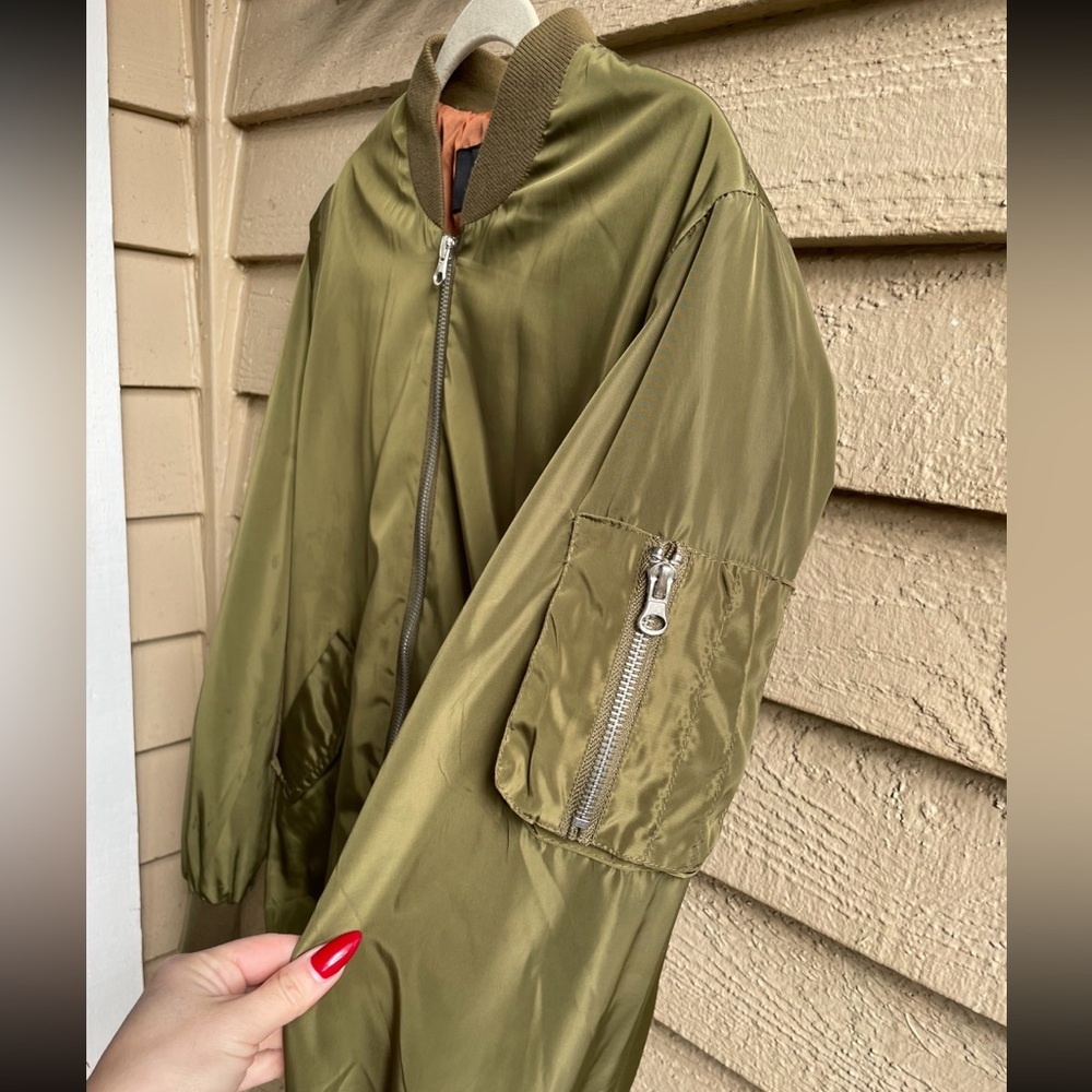 ACTIVE USA Bomber Jacket - Picture 5 of 7